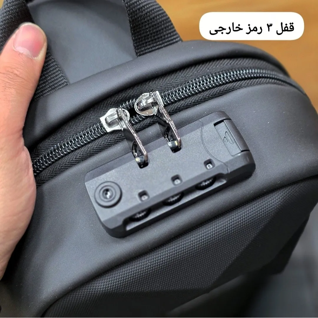 بادی بگ هاردکیس سه بعدی بنج ضد آب قفل دار چست بگ مردانه