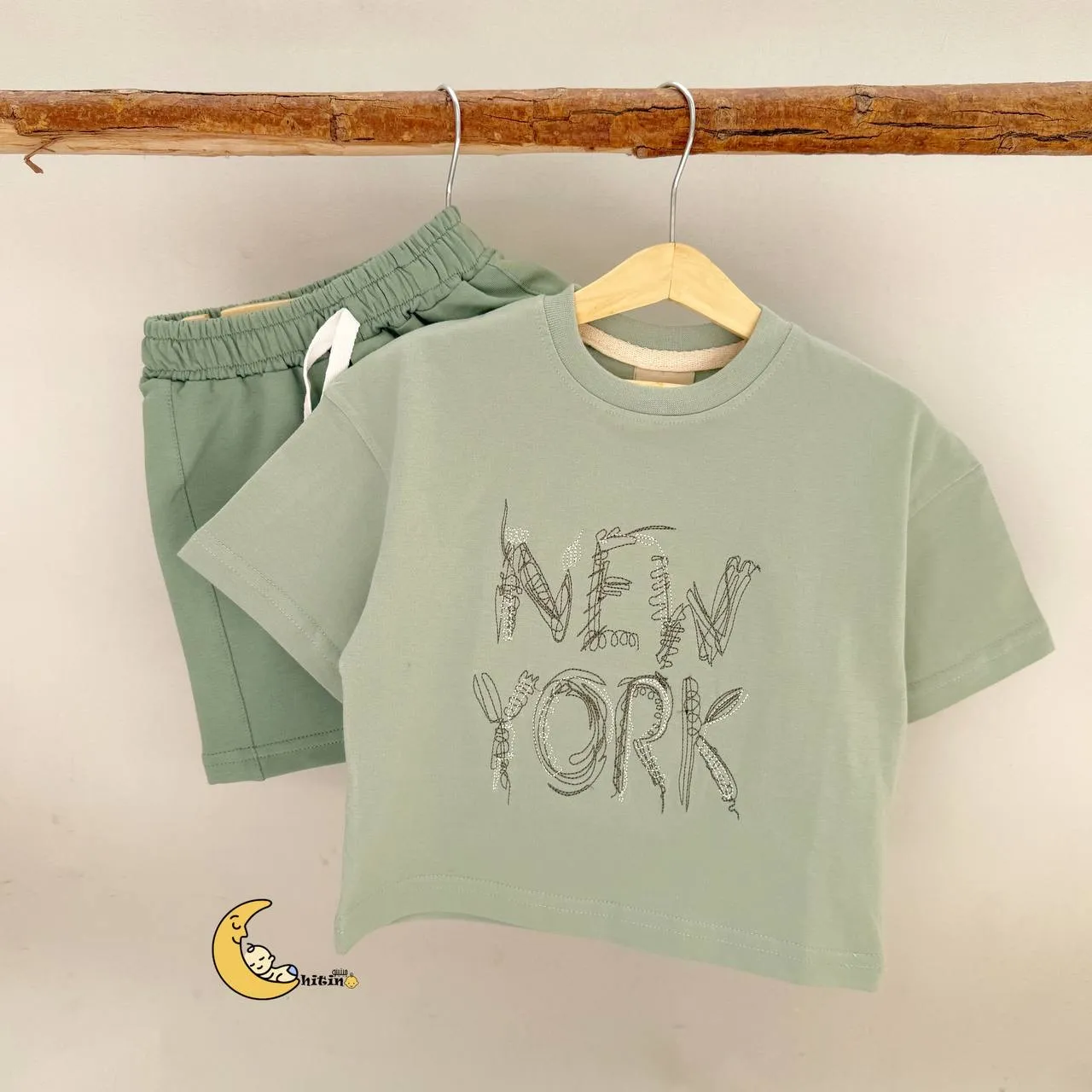 ست تیشرت گلدوزی و شلوارک نخ پنبه بچگانه مناسب 1 تا 7 سال