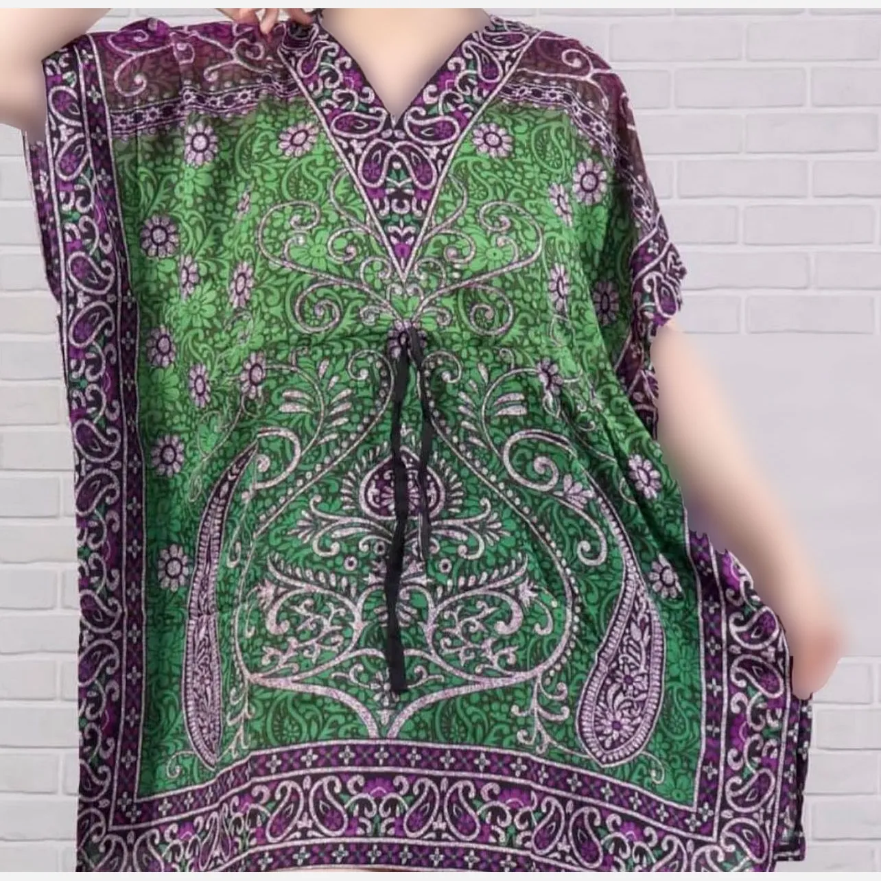 پیراهن طرح سنتی هندی بته جغه فری سایز سیلک هندی زنانه تا سایز 60 شیک و راحت چهارفصل بدون آبرفت و رنگ رفت