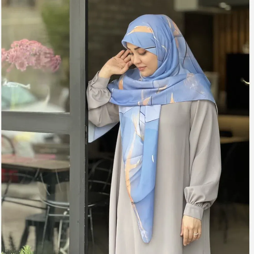روسری نخی کاستوم طرح دلناز سایز 140 آبی چرخ دوز