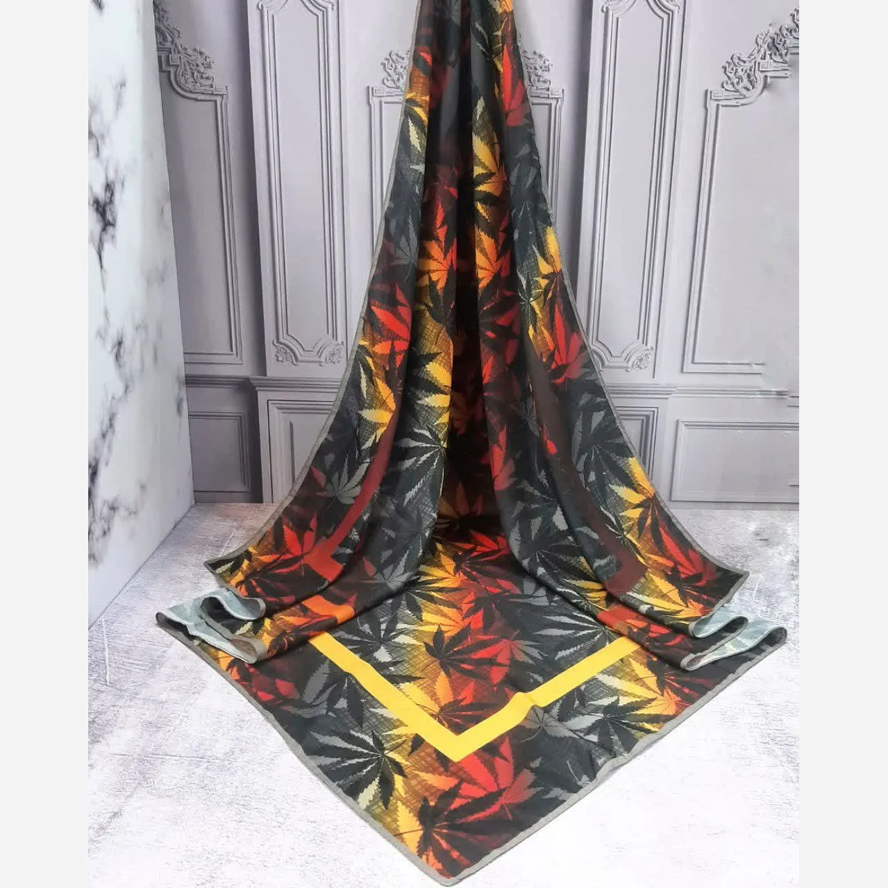 روسری نخ کاستوم طرح گلمهر قواره 140 سانتی متر چرخ دوز مزونی