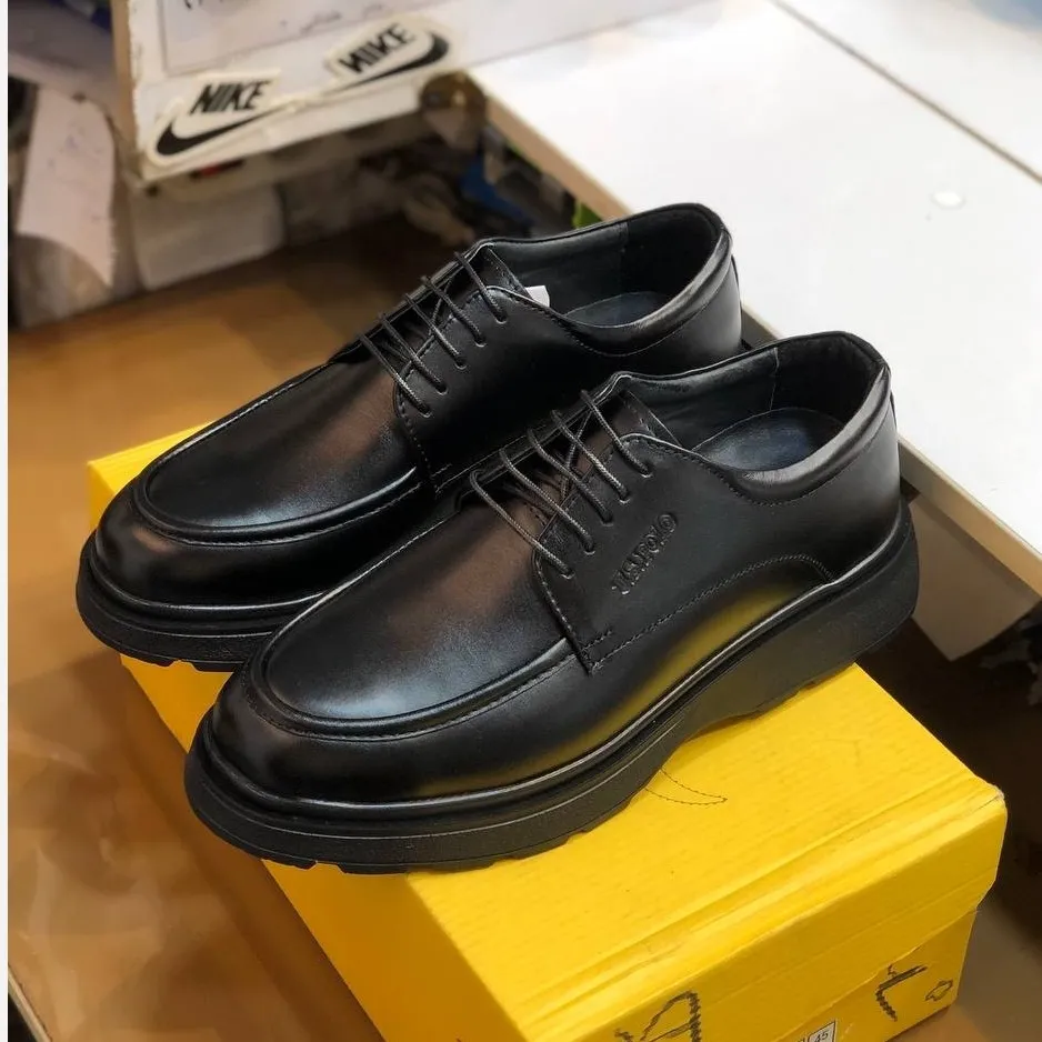 کفش چرم مردانه لوفر مشکی رخشیک زیره ایویا طبی 6 ماه ضمانت