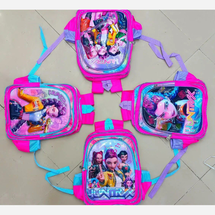 کوله پشتی مدرسه طرح شکارچیان شیاطین کی پاپ K-Pop Demon Hunters فایبر نانو ابعاد 38x28x18 سانتی متر