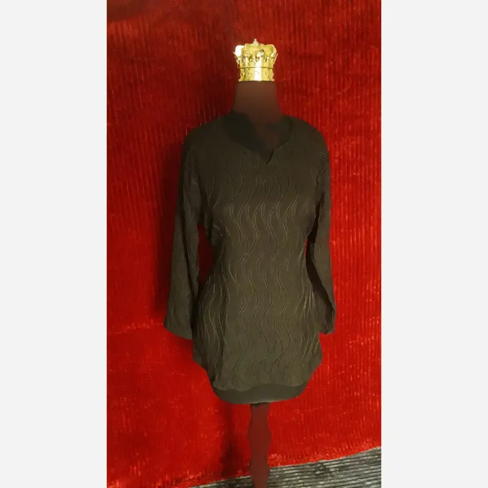 تونیک بهاره نخی طرح موجی کمربندی مناسب سایز 40 تا 46